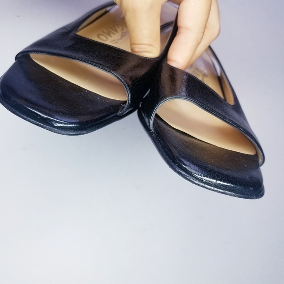 🌸 Salvatore Ferragamo|Peep Toe patent leather - Picture 10 of 12